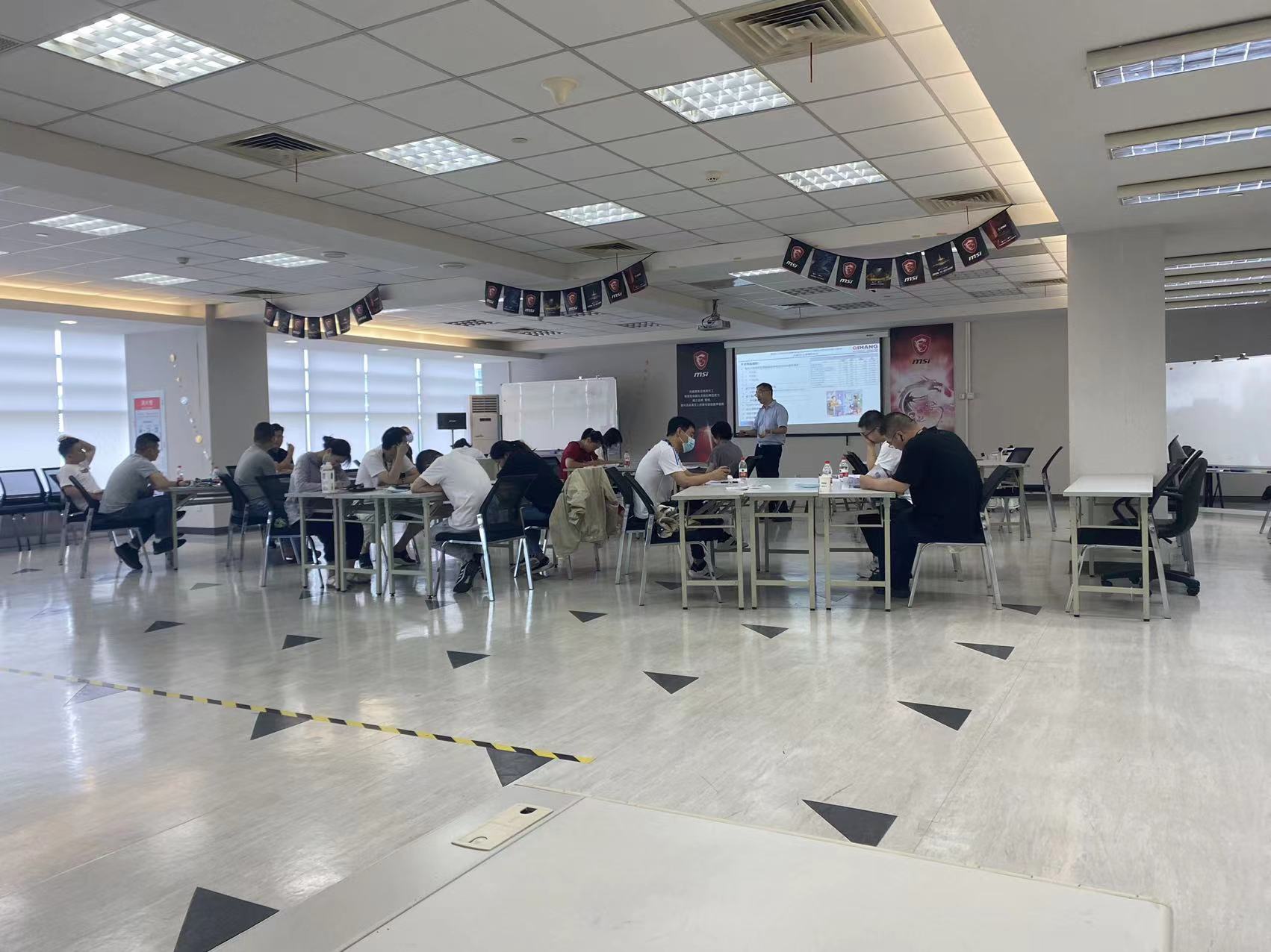 【4546】微盟電子（昆山）有限公司《BIQS》內(nèi)訓(xùn)項(xiàng)目（張偉）-2.jpg